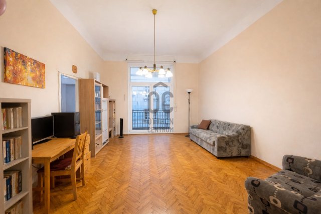 Eladó téglalakás, Budapesten, V. kerületben 135 M Ft, 2 szobás