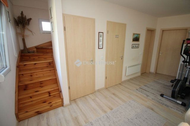 Eladó családi ház, Kecskeméten 86.9 M Ft, 4 szobás