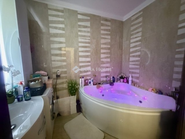 Eladó téglalakás, Budapesten, X. kerületben 128.9 M Ft, 3 szobás