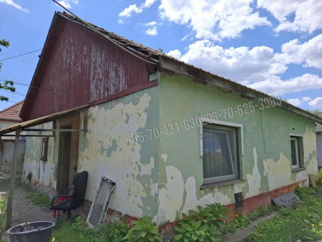 Eladó családi ház, Monoron 38 M Ft, 3 szobás