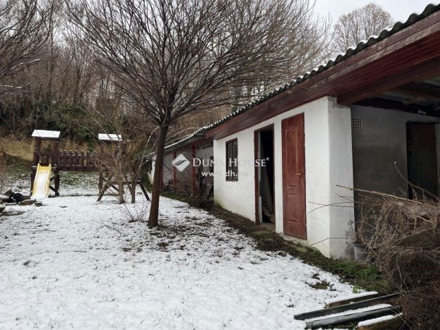 Eladó családi ház, Óbányán 58.9 M Ft, 3 szobás