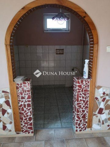 Eladó családi ház, Kisvárdán 59.9 M Ft, 5+2 szobás