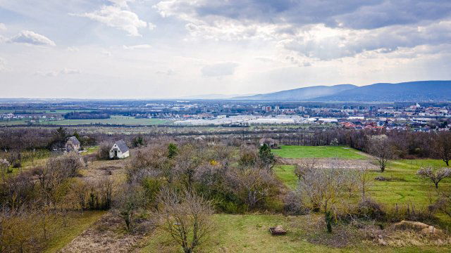 Eladó telek, Vácon 52.9 M Ft / költözzbe.hu