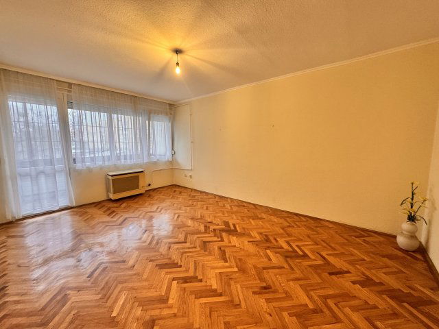 Eladó téglalakás, Zalaegerszegen 35.5 M Ft, 2 szobás