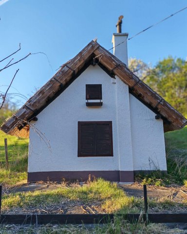 Eladó ipari ingatlan, Cserszegtomajon 34.9 M Ft, 1 szobás