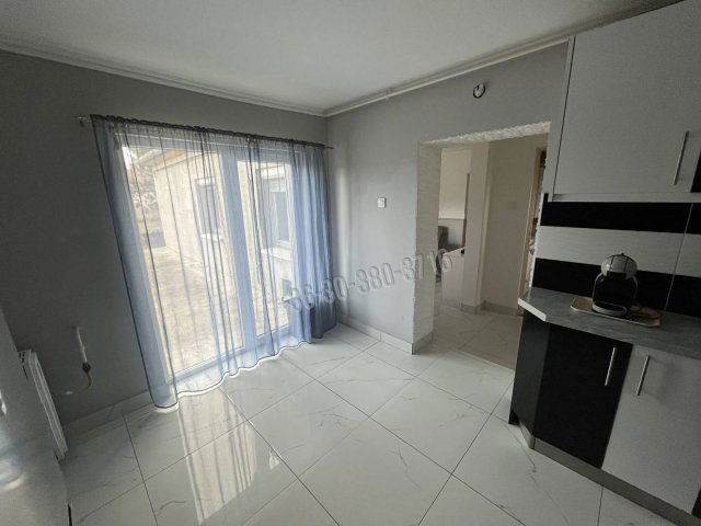 Eladó családi ház, Ercsiben 42 M Ft, 3 szobás