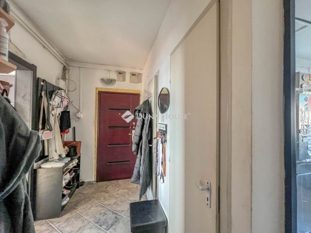 Eladó panellakás, Budapesten, XXI. kerületben 59.9 M Ft, 2 szobás