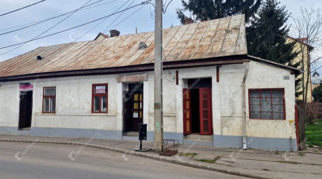 Eladó üzlethelyiség, Sárospatakon 42.99 M Ft, 4 szobás