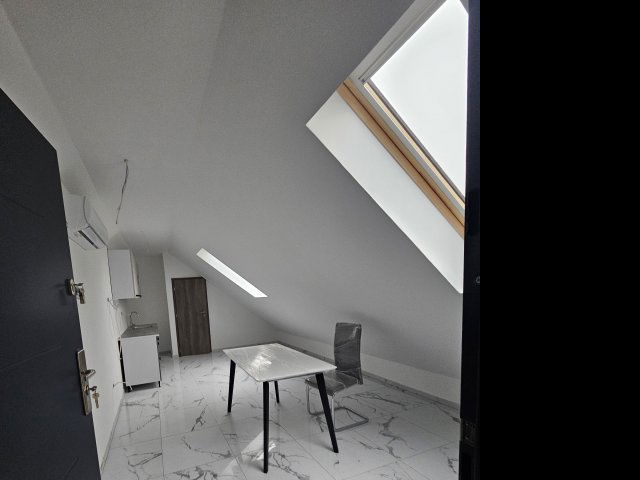 Eladó téglalakás, Debrecenben 39.9 M Ft, 1 szobás