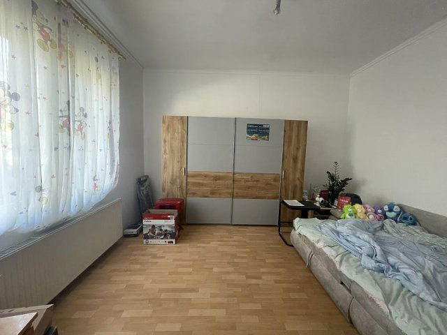 Eladó családi ház, Budapesten, IV. kerületben 45 M Ft