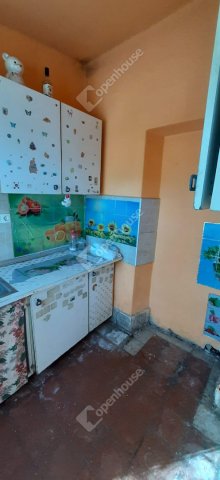 Eladó családi ház, Lovásziban 7.6 M Ft, 2 szobás