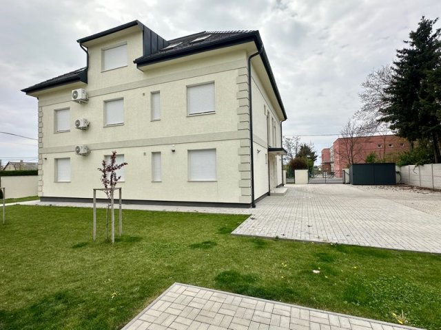 Eladó téglalakás, Érden 99.9 M Ft, 3 szobás