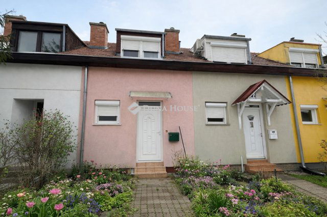 Eladó sorház, Kecskeméten 75 M Ft, 3 szobás