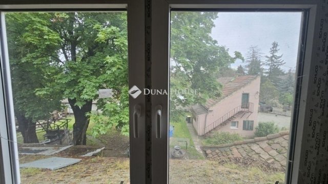 Eladó téglalakás, Budapesten, XVII. kerületben 95 M Ft, 4 szobás