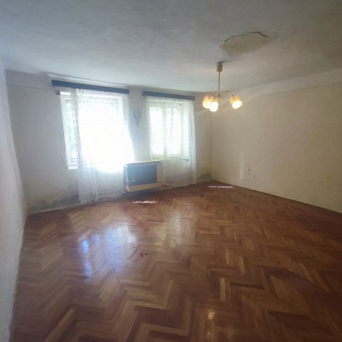 Eladó családi ház, Óföldeákon 8.5 M Ft, 3 szobás