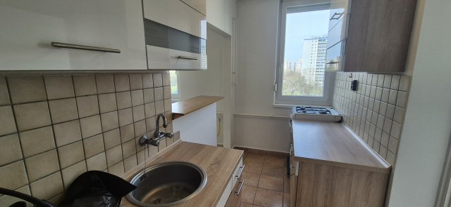 Eladó téglalakás, Debrecenben 61.5 M Ft, 1+1 szobás