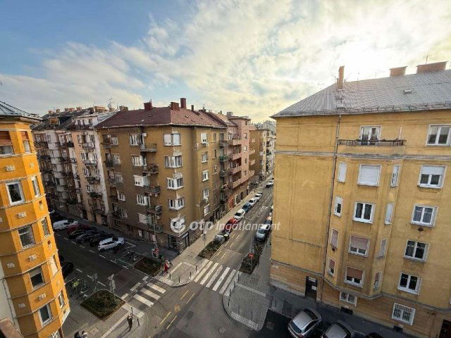 Eladó téglalakás, Budapesten, XIII. kerületben 84 M Ft, 2 szobás