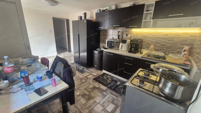 Eladó családi ház, Kecskeméten 13.5 M Ft, 3 szobás