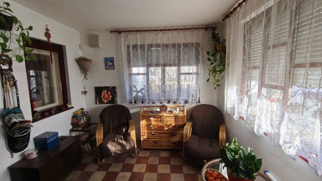 Eladó családi ház, Délegyházán 74.3 M Ft, 2+1 szobás