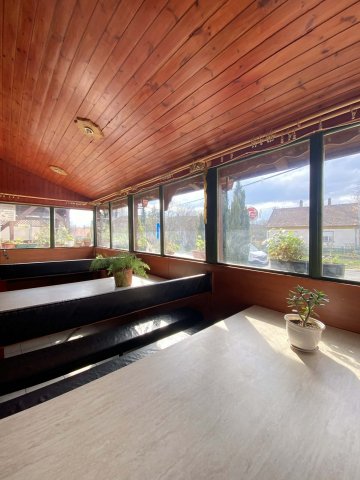 Eladó üzlethelyiség, Kehidakustányban 88 M Ft