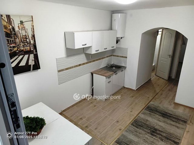 Eladó téglalakás, Budapesten, VII. kerületben 23.9 M Ft