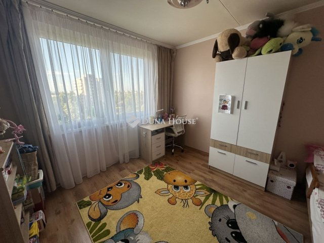 Eladó panellakás, Debrecenben 54.5 M Ft, 2 szobás