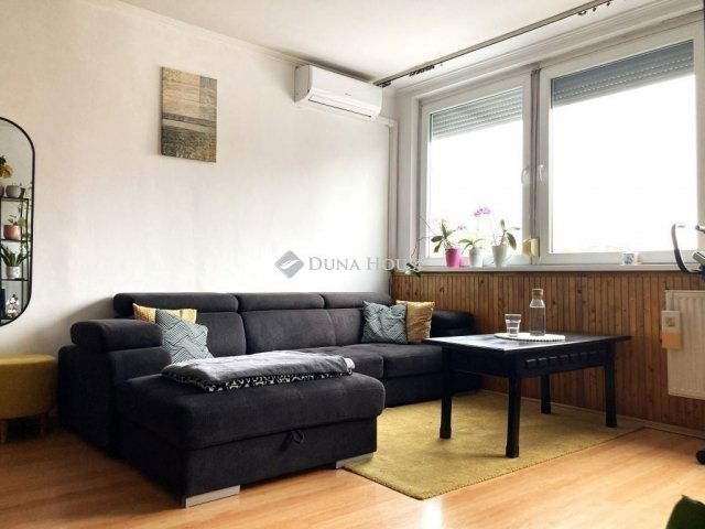 Eladó panellakás, Budapesten, XIV. kerületben 75 M Ft, 3 szobás