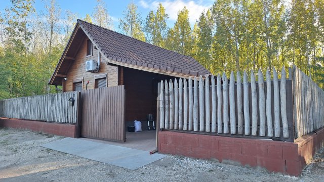Eladó családi ház, Csemőn 69.8 M Ft, 2 szobás