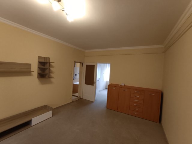 Eladó téglalakás, Kecskeméten 48.9 M Ft, 2 szobás