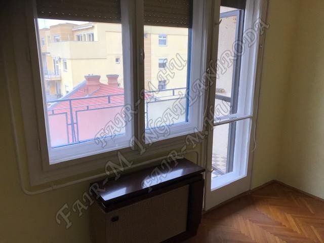 Kiadó téglalakás, albérlet, Hódmezővásárhelyen 130 E Ft / hó