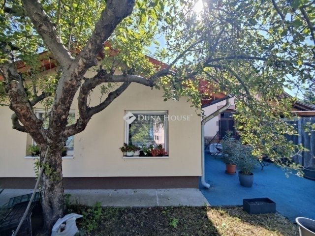 Eladó sorház, Budapesten, IX. kerületben 79.9 M Ft, 2 szobás