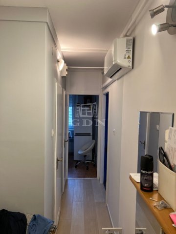 Eladó panellakás, Szegeden 48.5 M Ft, 1+2 szobás