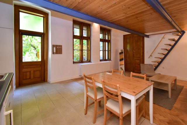 Kiadó téglalakás, albérlet, Szegeden 220 E Ft / hó, 1 szobás
