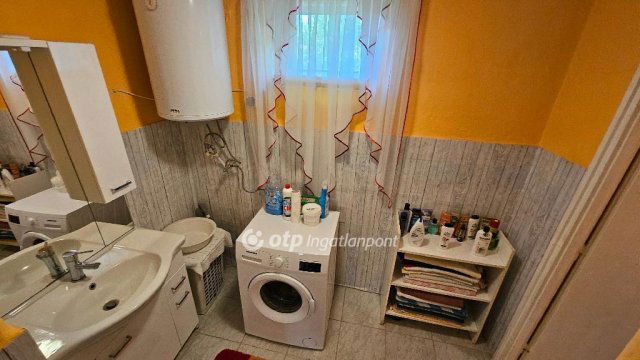 Eladó családi ház, Mezőtárkányon 11.9 M Ft, 3 szobás