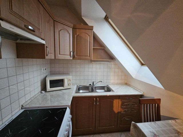 Kiadó téglalakás, albérlet, Csornán 140 E Ft / hó, 1+1 szobás