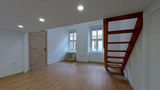 Eladó téglalakás, IX. kerületben, Hőgyes Endre utcában