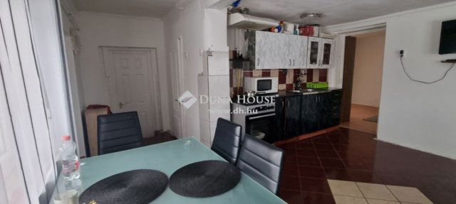 Eladó családi ház, Hajdúsámsonon 36.99 M Ft, 3 szobás