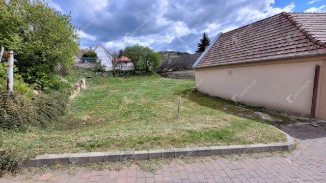 Eladó telek, Pannonhalmán 19.5 M Ft / költözzbe.hu