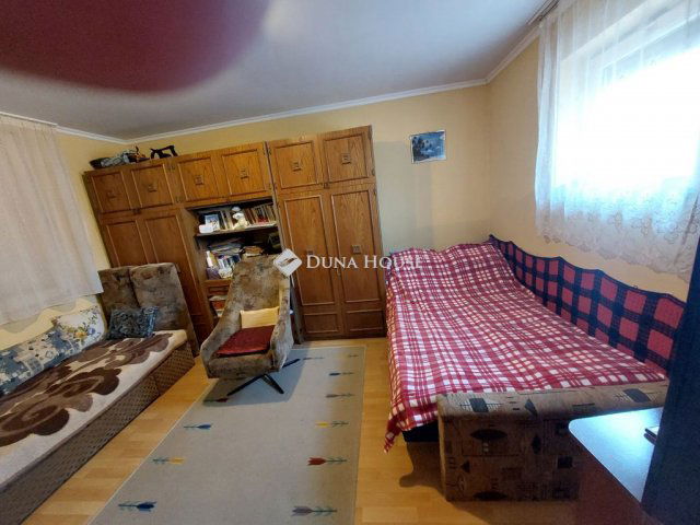 Eladó mezogazdasagi ingatlan, Baján 25 M Ft, 2 szobás