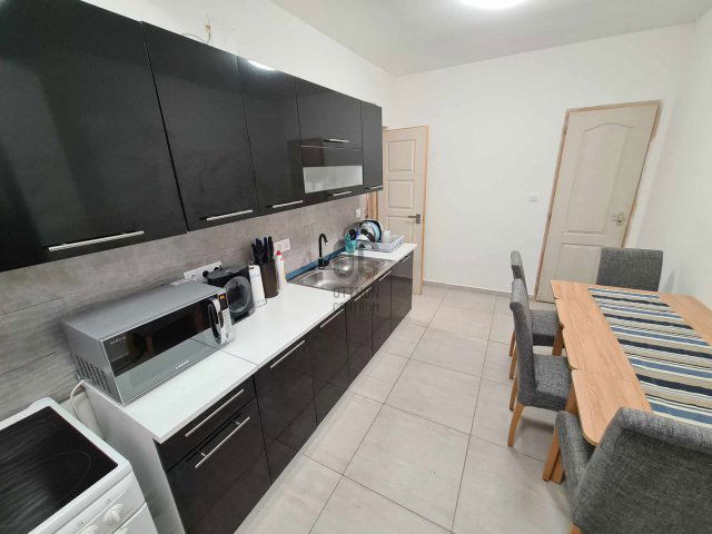 Eladó családi ház, Káptalanfán 32.8 M Ft, 3 szobás