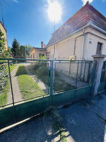 Eladó családi ház, Naszályon 42.9 M Ft, 4 szobás