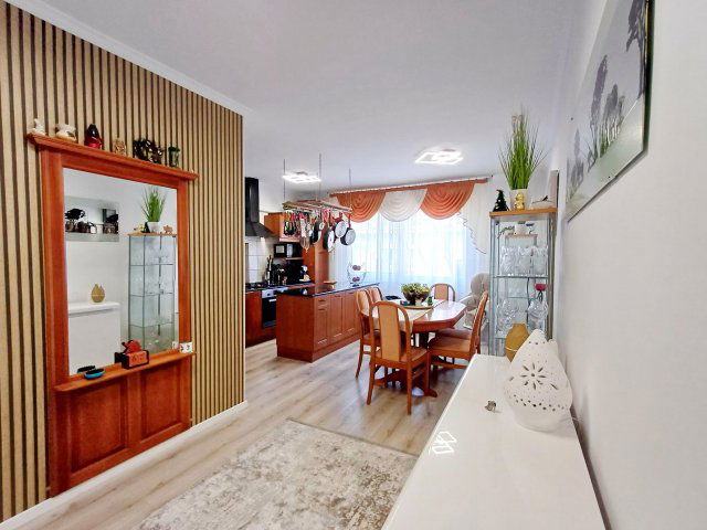 Eladó panellakás, Debrecenben 89.9 M Ft, 1+2 szobás