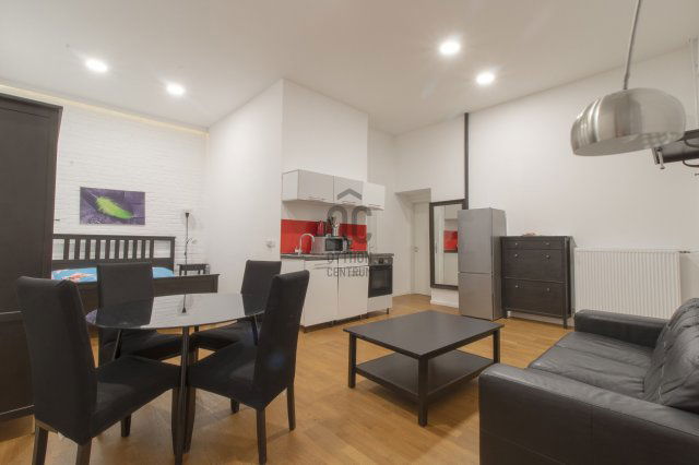 Eladó téglalakás, Budapesten, V. kerületben 98.39 M Ft, 1 szobás