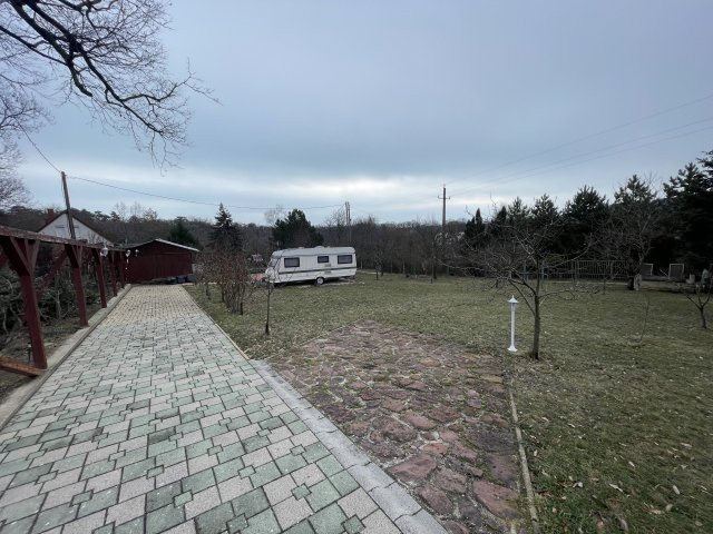 Eladó mezogazdasagi ingatlan, Balatonalmádiban 37 M Ft