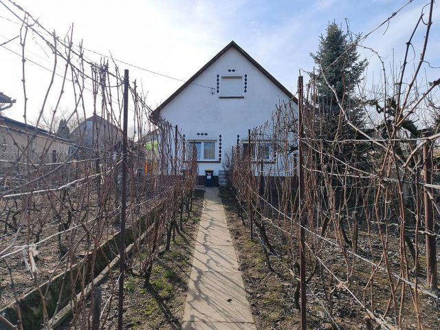 Eladó családi ház, Budapesten, XVII. kerületben 84.9 M Ft