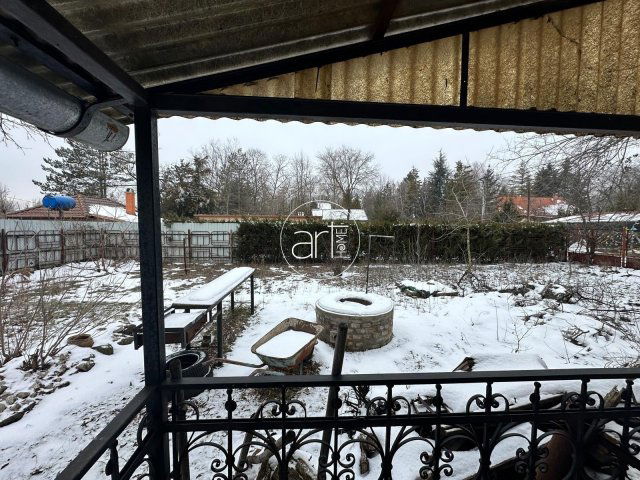 Eladó nyaraló, Szegeden, Kövidinka utcában 22.9 M Ft, 2 szobás