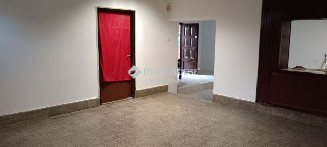 Eladó családi ház, Budaörsön 369 M Ft, 6 szobás