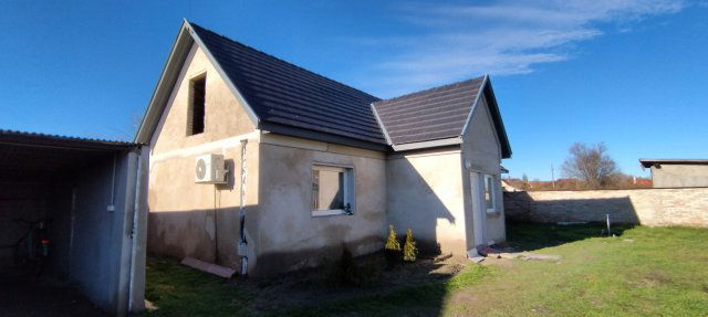Eladó családi ház, Nagykőrösön 24.5 M Ft, 2 szobás