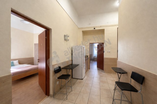 Kiadó téglalakás, albérlet, VIII. kerületben, Baross téren