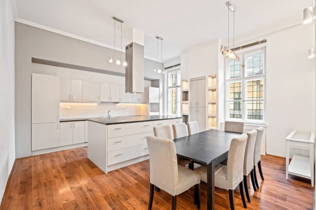 Eladó téglalakás, Budapesten, IX. kerületben, Ráday utcában